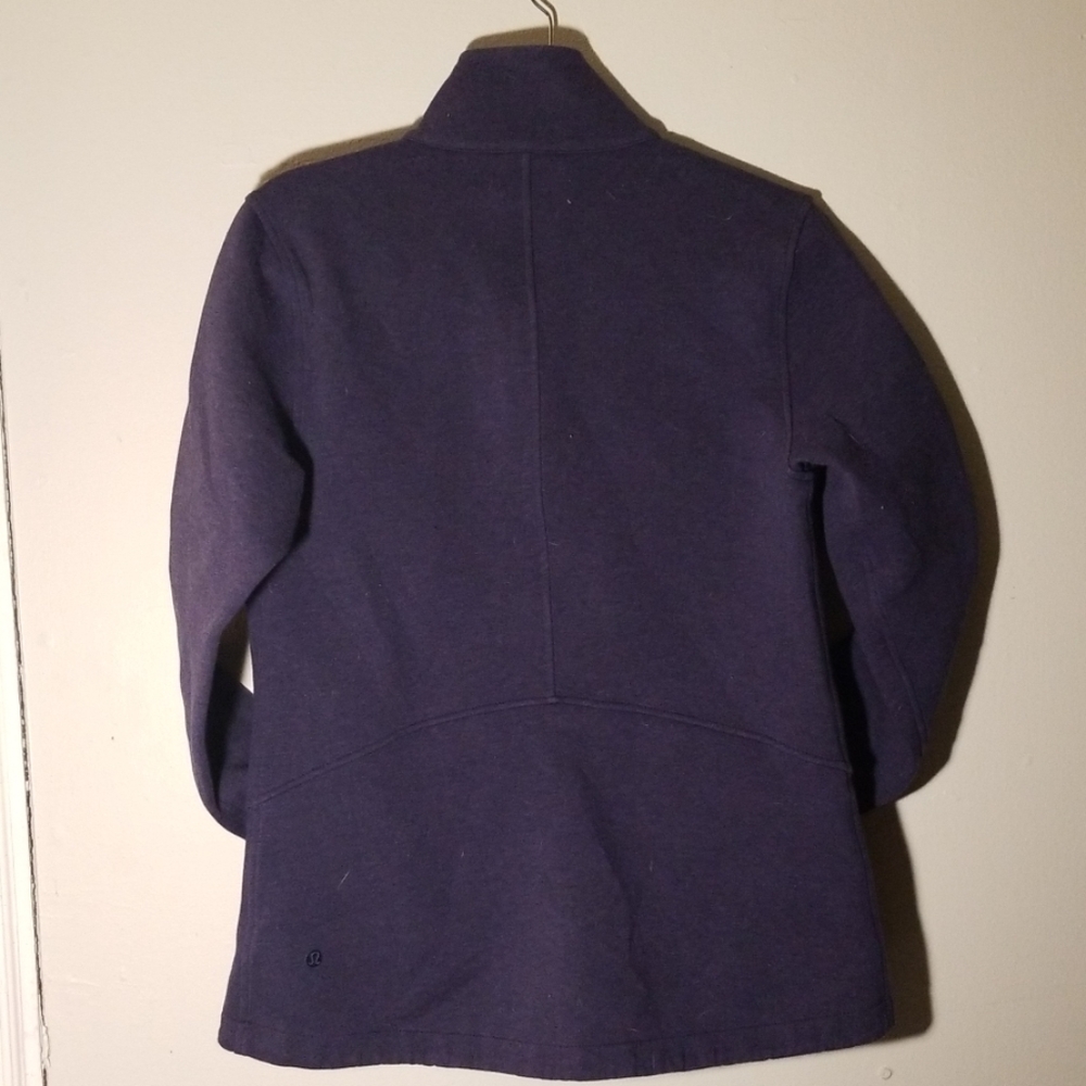 Insculpt Jacket - Picture 2 of 4